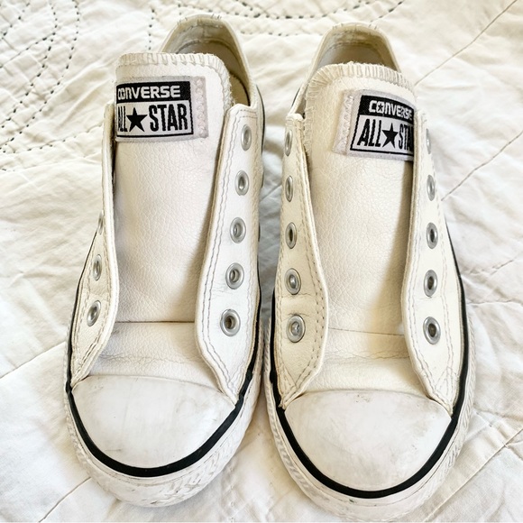 🛑SOLD🛑 Kids Leather Converse - Picture 4 of 8